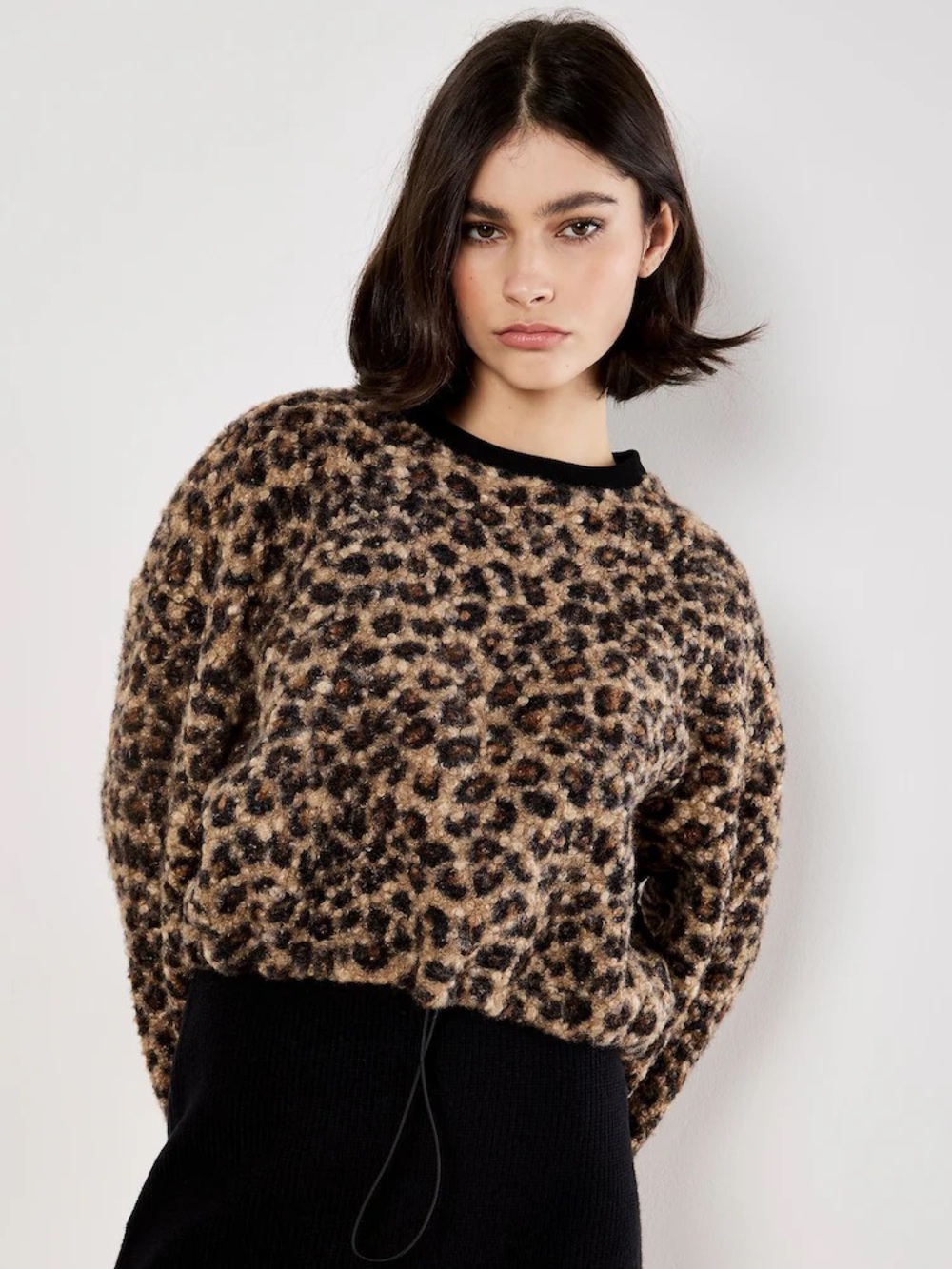 Apricot ๐ - super cute leopard sherpa with draw string - Picture 4 of 7